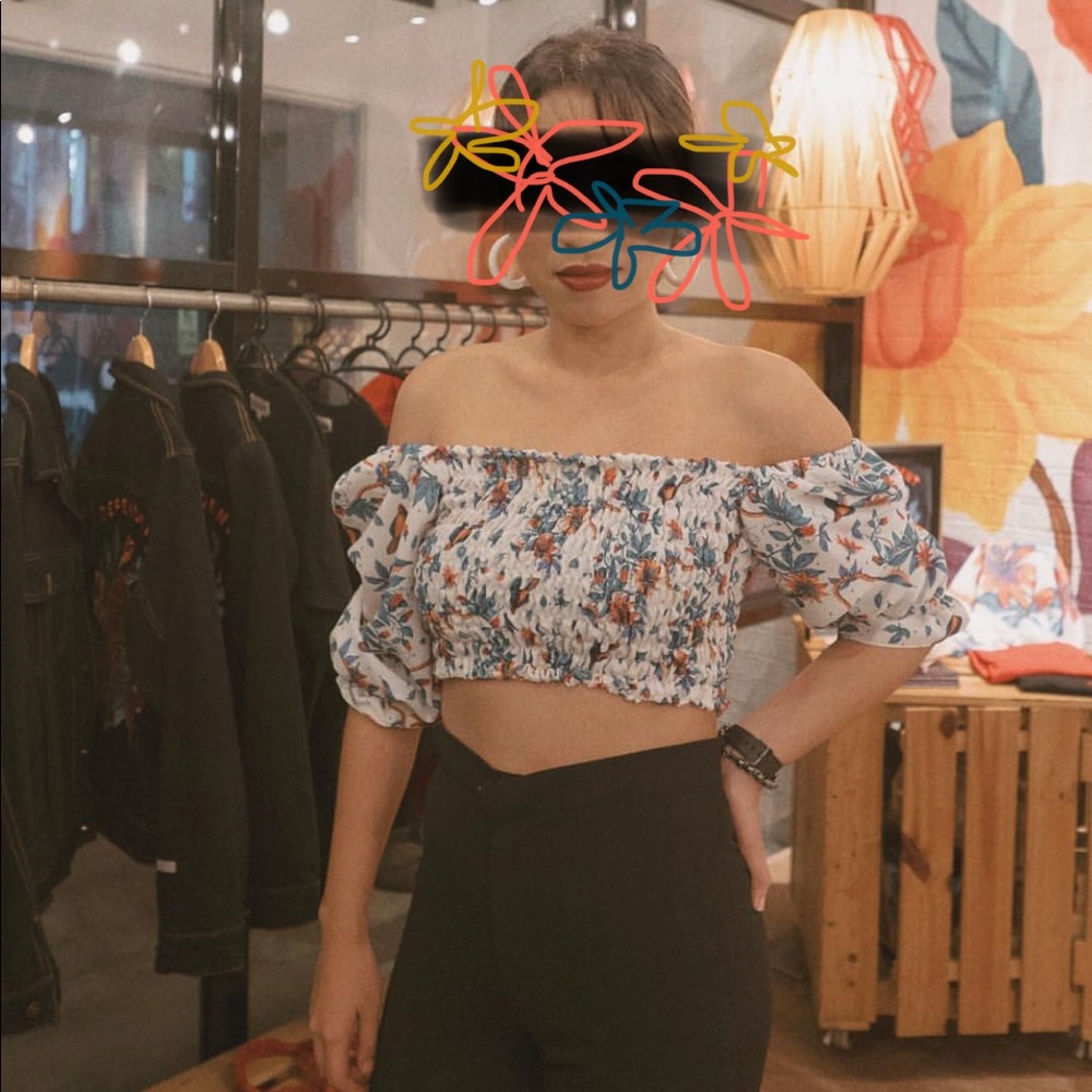 NOT FOR SALE | Romantic Floral Printed Smocked Cropped Top